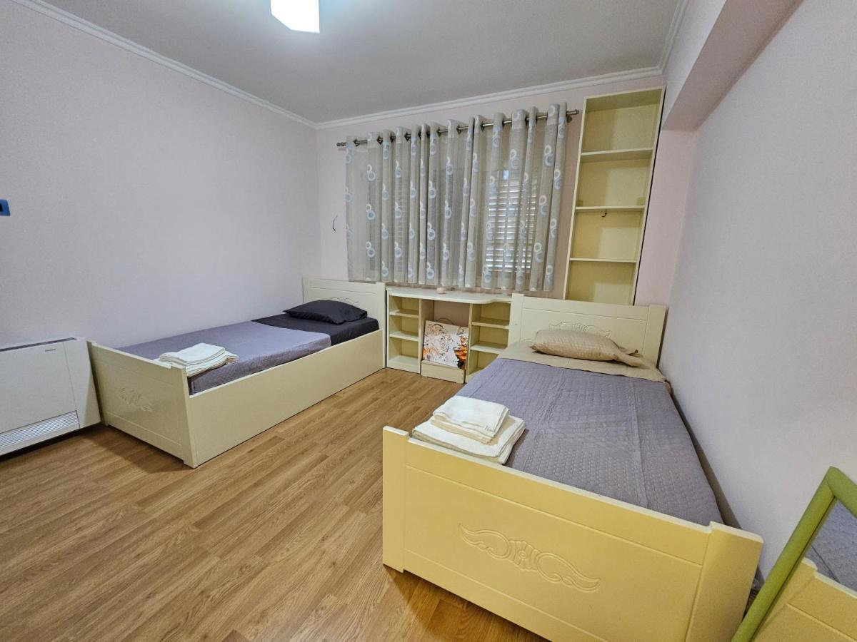 Tirana Central Exclusive Kültér fotó